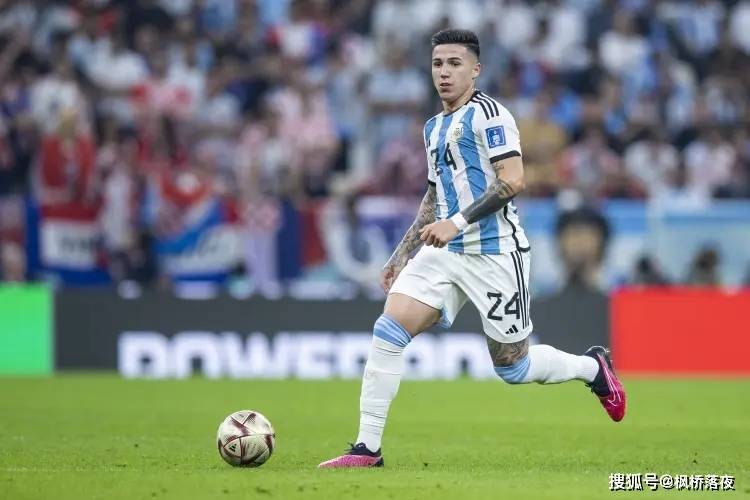 辟谣皇马却留悬念?亿元先生心已飞?切尔西深陷薪资死结与欧冠魔咒